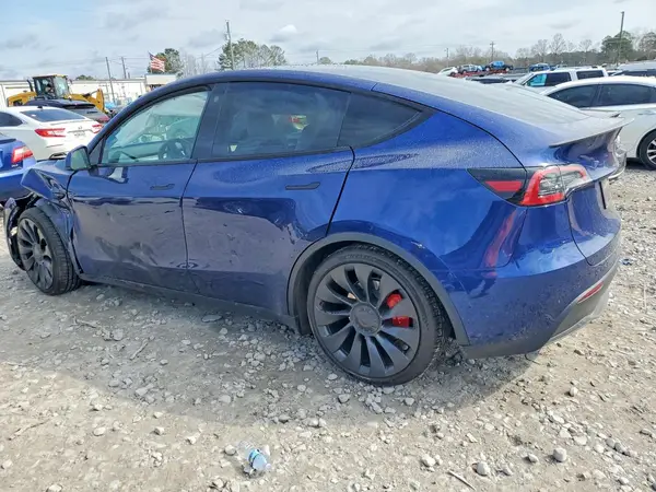7SAYGDEF5PF764282 2023 TESLA MODEL Y - Image 2