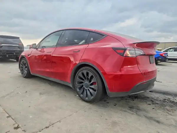 7SAYGDEF5PF785309 2023 TESLA MODEL Y - Image 2