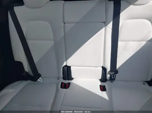 7SAYGDEF5PF786749 2023 TESLA MODEL Y - Image 8