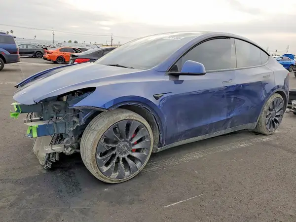 7SAYGDEF5PF802240 2023 TESLA MODEL Y - Image 1