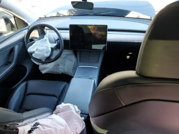 7SAYGDEF5PF806143 2023 TESLA MODEL Y - Image 8