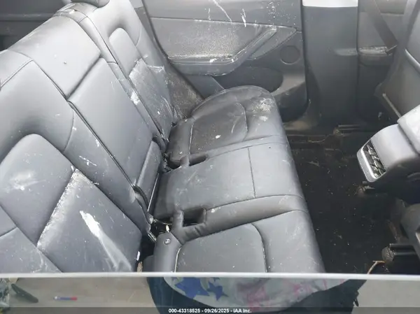 7SAYGDEF5PF807759 2023 TESLA MODEL Y - Image 8