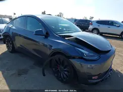 7SAYGDEF5PF823122 2023 TESLA MODEL Y