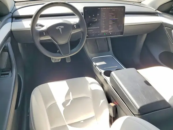 7SAYGDEF5PF828806 2023 TESLA MODEL Y - Image 8