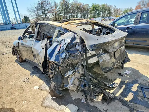 7SAYGDEF5PF830748 2023 TESLA MODEL Y - Image 2