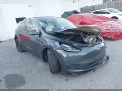 7SAYGDEF5PF842687 2023 TESLA MODEL Y