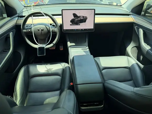 7SAYGDEF5PF866049 2023 TESLA MODEL Y - Image 8