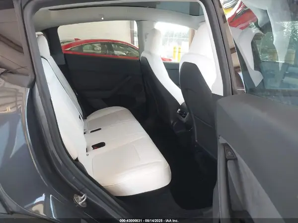 7SAYGDEF5PF884650 2023 TESLA MODEL Y - Image 8