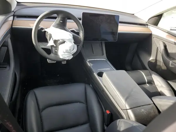 7SAYGDEF5PF939324 2023 TESLA MODEL Y - Image 8