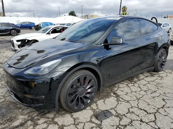7SAYGDEF5PF959959 2023 TESLA MODEL Y - Image 1