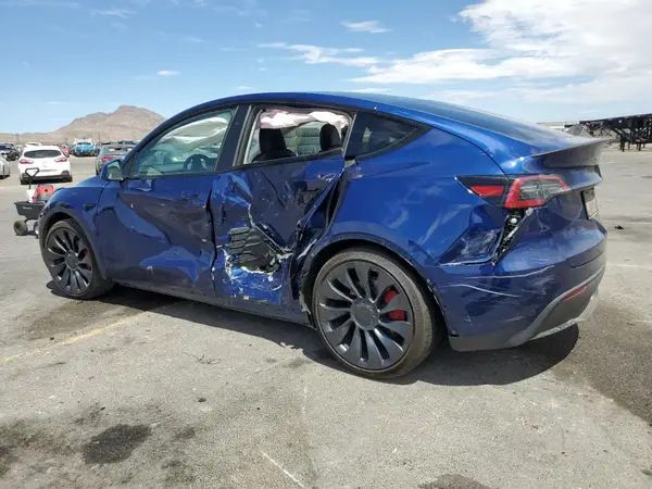 7SAYGDEF5RA266602 2024 TESLA MODEL Y - Image 2