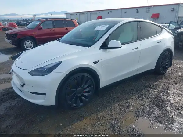 7SAYGDEF5RA267491 2024 TESLA MODEL Y - Image 2