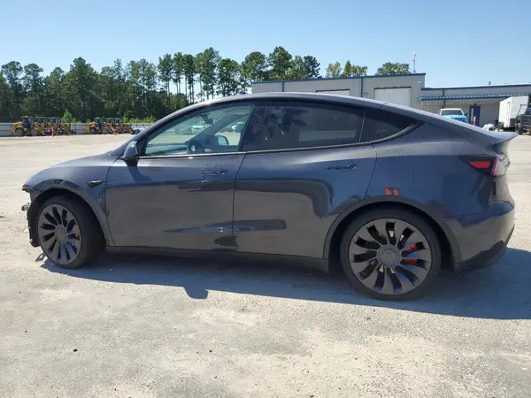 7SAYGDEF5RA287661 2024 TESLA MODEL Y - Image 2