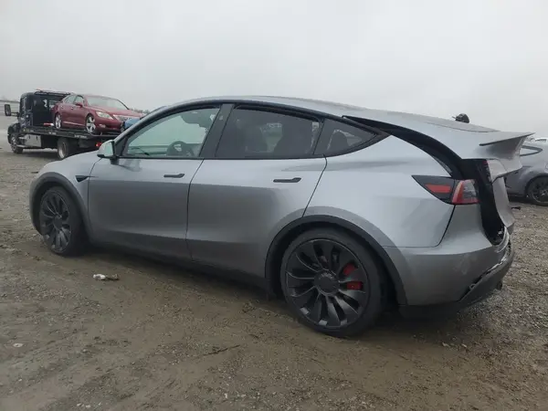 7SAYGDEF5RA291497 2024 TESLA MODEL Y - Image 2