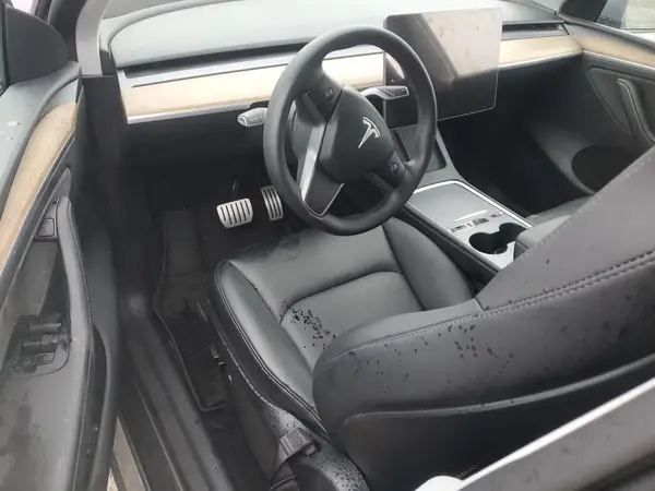 7SAYGDEF5RA291497 2024 TESLA MODEL Y - Image 8