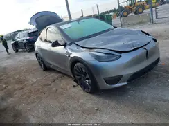 7SAYGDEF5RA309948 2024 TESLA MODEL Y