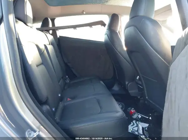 7SAYGDEF5RA312879 2024 TESLA MODEL Y - Image 8