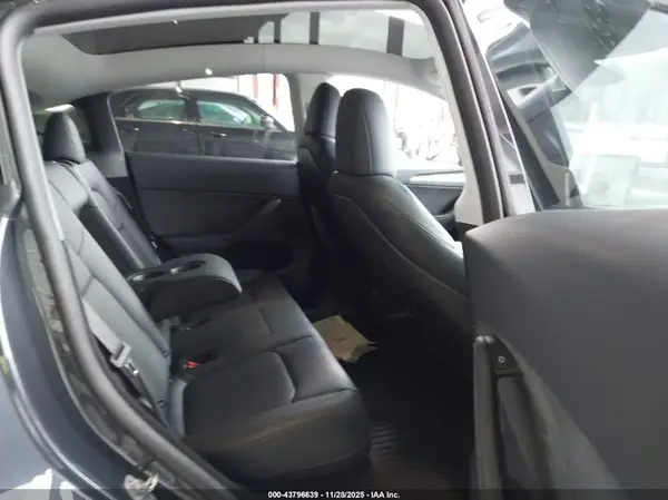 7SAYGDEF5RA328497 2024 TESLA MODEL Y - Image 8