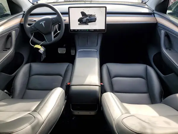 7SAYGDEF5RA330539 2024 TESLA MODEL Y - Image 8