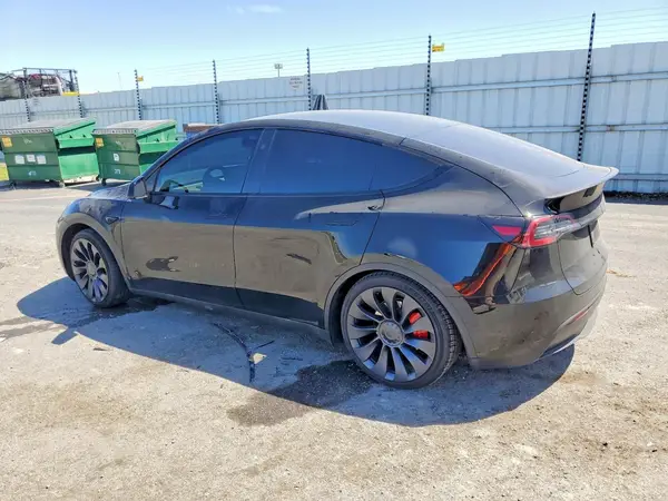 7SAYGDEF5RF048615 2024 TESLA MODEL Y - Image 2