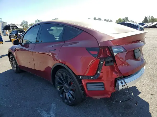 7SAYGDEF5RF049599 2024 TESLA MODEL Y - Image 2