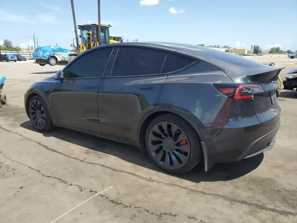 7SAYGDEF5RF058755 2024 TESLA MODEL Y - Image 2