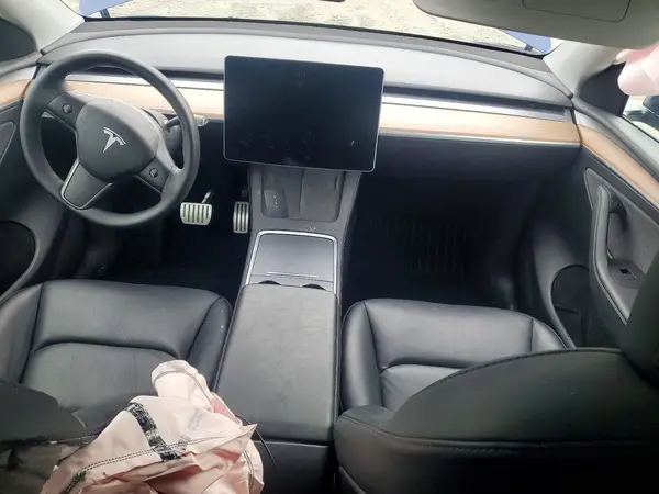 7SAYGDEF5RF058982 2024 TESLA MODEL Y - Image 8