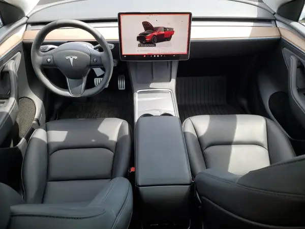 7SAYGDEF5RF064183 2024 TESLA MODEL Y - Image 8