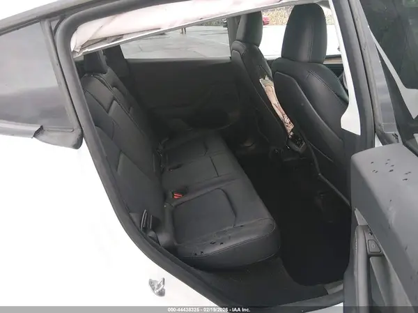 7SAYGDEF5RF190186 2024 TESLA MODEL Y - Image 8