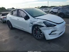 7SAYGDEF5SA370416 2025 TESLA MODEL Y