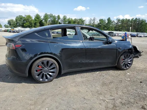 2025 TESLA MODEL Y COPART lot 61847915 auction photo 3