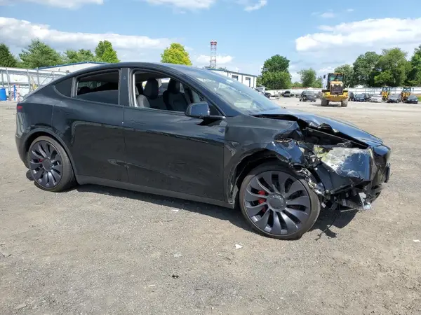 2025 TESLA MODEL Y COPART lot 61847915 auction photo 4