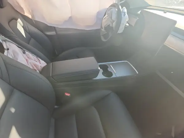 7SAYGDEF5SF312650 2025 TESLA MODEL Y - Image 8