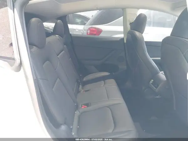 7SAYGDEF5SF312843 2025 TESLA MODEL Y - Image 8