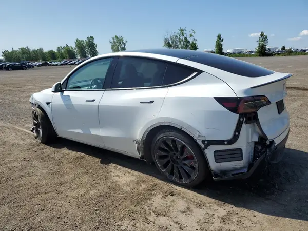 7SAYGDEF6NF313620 2022 TESLA MODEL Y - Image 2