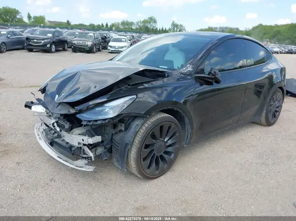 7SAYGDEF6NF320695 2022 TESLA MODEL Y - Image 2
