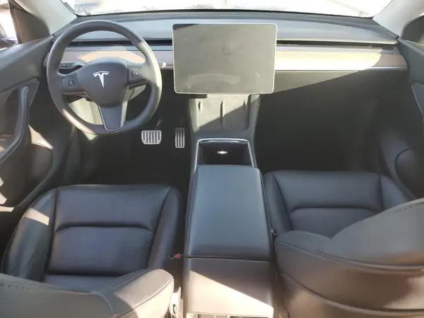 7SAYGDEF6NF325458 2022 TESLA MODEL Y - Image 8