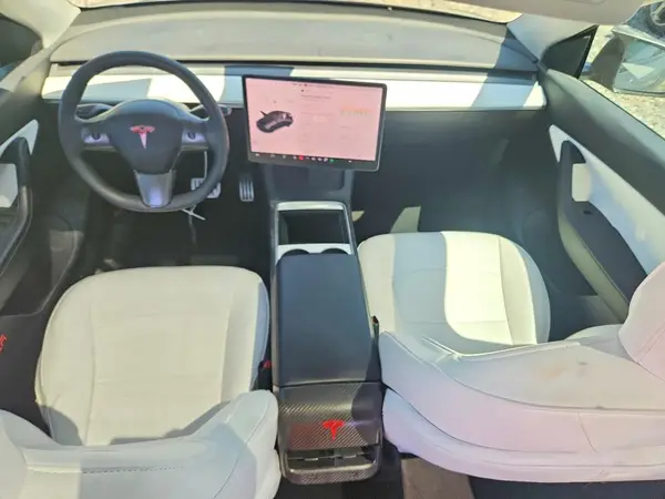 7SAYGDEF6NF336573 2022 TESLA MODEL Y - Image 8