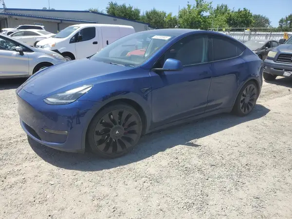 7SAYGDEF6NF337710 2022 TESLA MODEL Y - Image 1