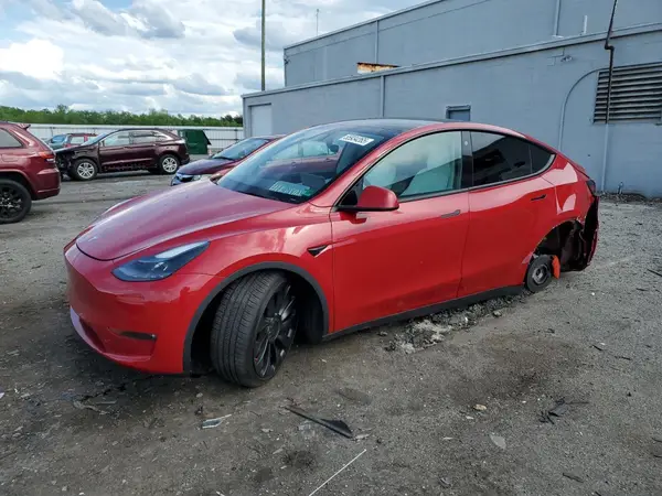 7SAYGDEF6NF337996 2022 TESLA MODEL Y - Image 1