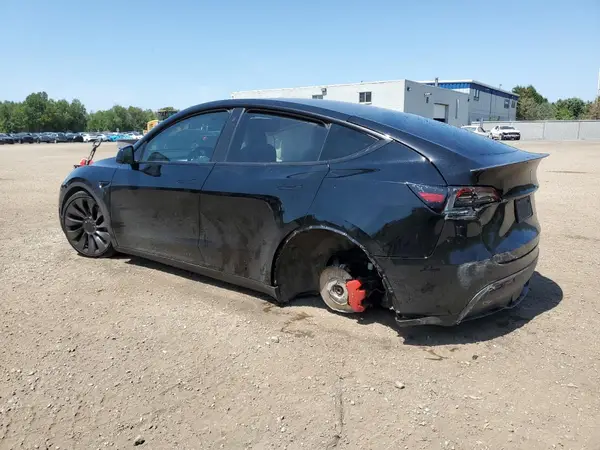 7SAYGDEF6NF338954 2022 TESLA MODEL Y - Image 2