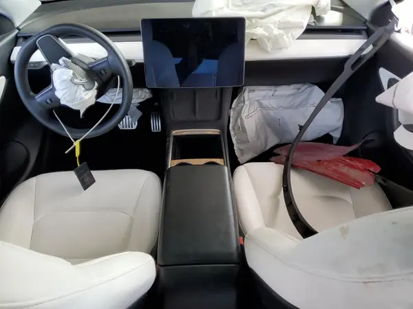 7SAYGDEF6NF340204 2022 TESLA MODEL Y - Image 8