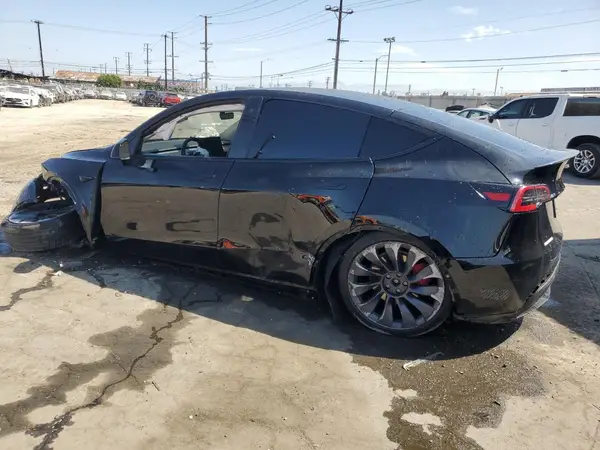 7SAYGDEF6NF345614 2022 TESLA MODEL Y - Image 2