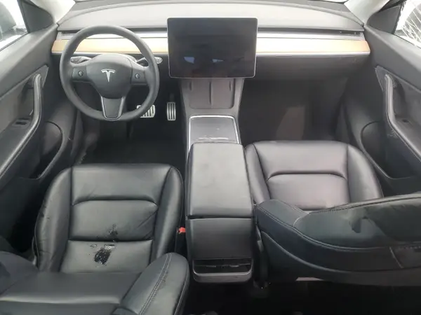 7SAYGDEF6NF379682 2022 TESLA MODEL Y - Image 8