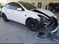 7SAYGDEF6NF379777 2022 TESLA MODEL Y