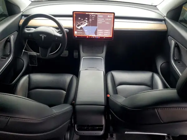7SAYGDEF6NF381724 2022 TESLA MODEL Y - Image 8