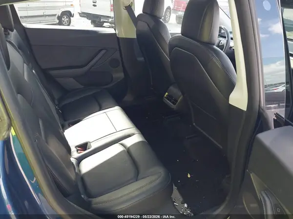 7SAYGDEF6NF382419 2022 TESLA MODEL Y - Image 8