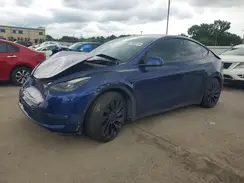 7SAYGDEF6NF387975 2022 TESLA MODEL Y