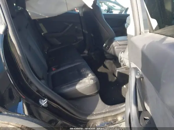 7SAYGDEF6NF390827 2022 TESLA MODEL Y - Image 8