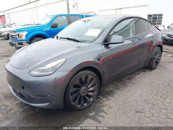 7SAYGDEF6NF397504 2022 TESLA MODEL Y - Image 2